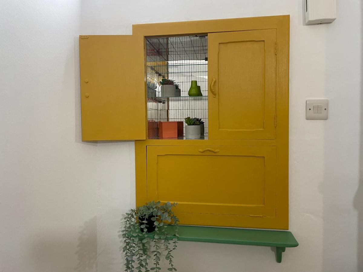 Parisio One Bedroom Maisonette In Слима Екстериор снимка