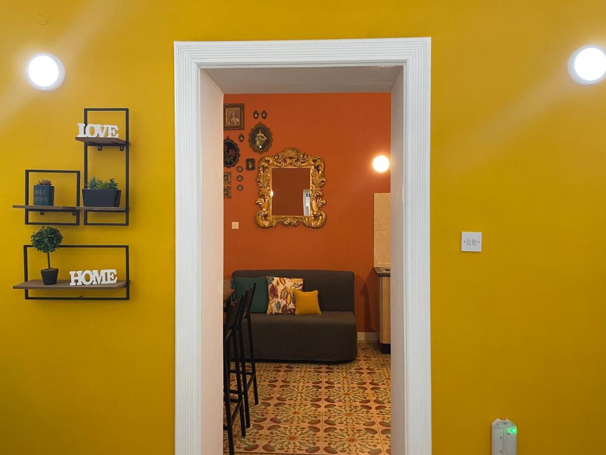 Parisio One Bedroom Maisonette In Слима Екстериор снимка